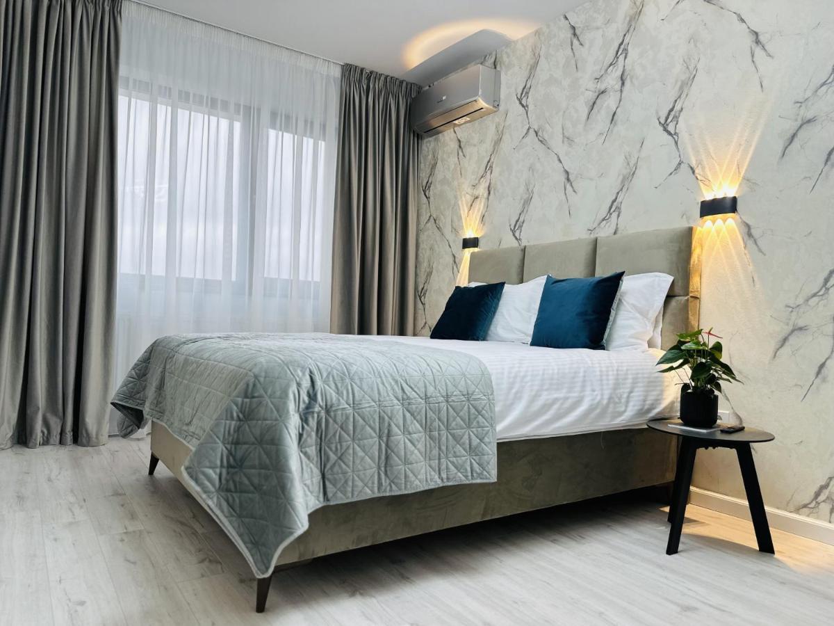 Апартаменти Rentforcomfort Sky Garden Studio Бухарест Екстер'єр фото