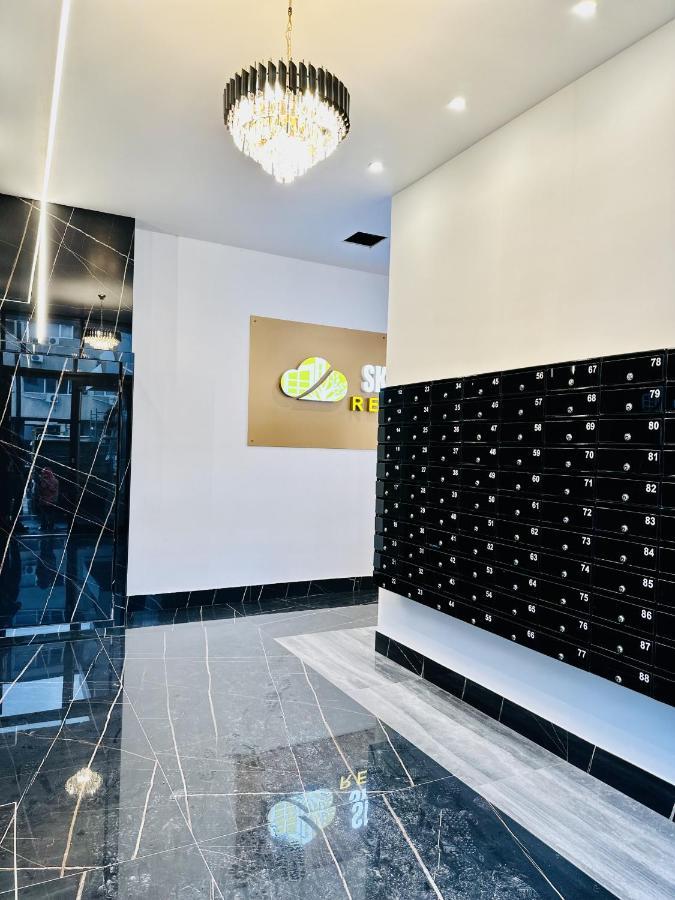 Апартаменти Rentforcomfort Sky Garden Studio Бухарест Екстер'єр фото